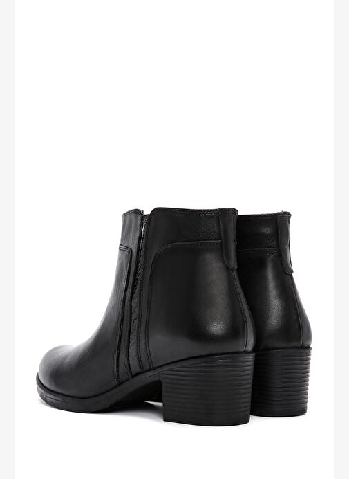 Kadın Siyah Fermuarlı Kalın Topuklu Deri Bot 25WFD411218 - Görsel 8
