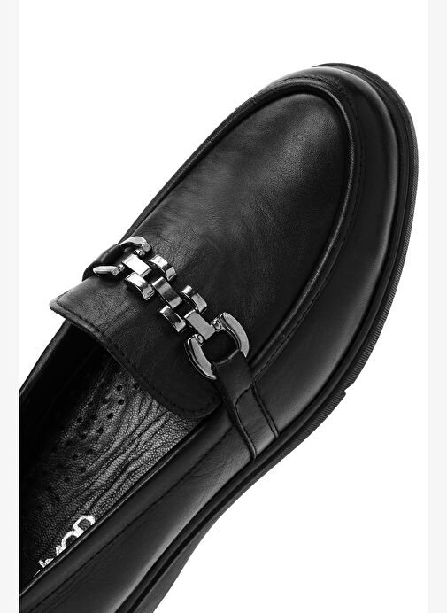 Kadın Siyah Tokalı Deri Comfort Loafer 25AFD150118 - Görsel 9