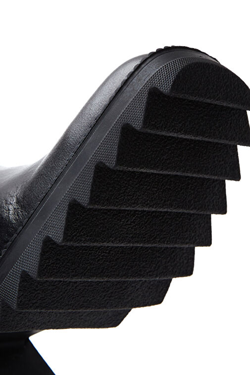 Kadın Siyah Fermuarlı Kalın Topuklu Deri Bot 24WFD131518 - Görsel 9