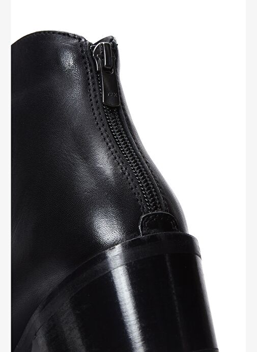 Kadın Siyah Fermuarlı Kısa Topuklu Deri Bot 25WFD280018 - Görsel 8