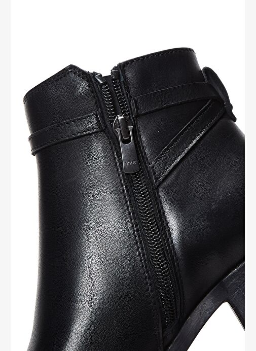 Kadın Siyah Fermuarlı Kısa Topuklu Deri Bot 25WFD280118 - Görsel 8