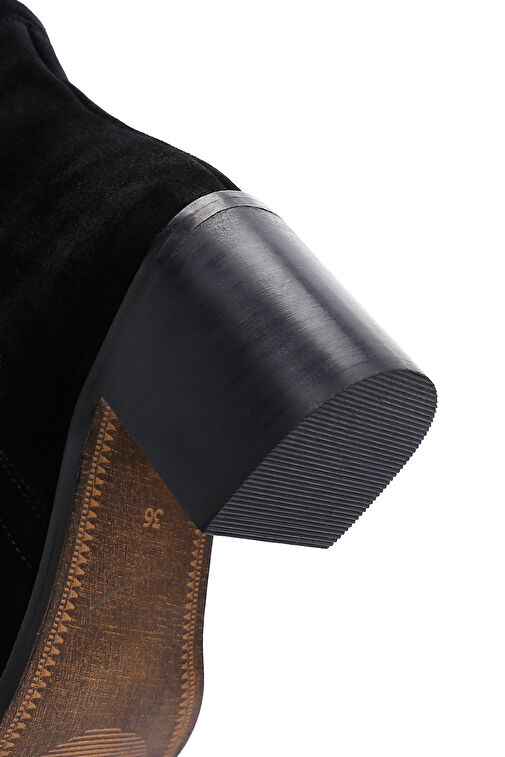 Kadın Siyah Fermuarlı Kalın Topuklu Süet Deri Bot 24WFD236018 - Görsel 9