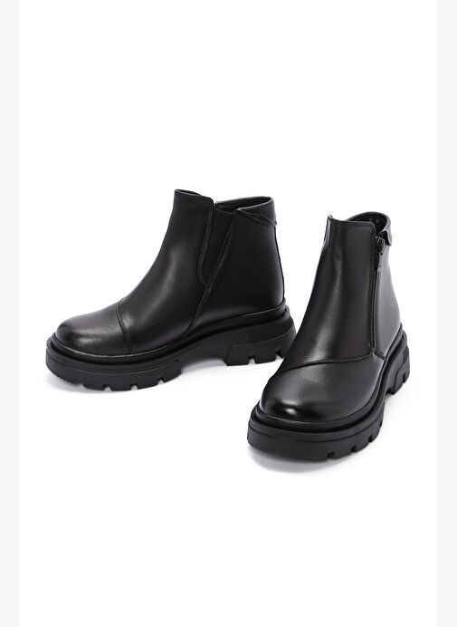 Kadın Siyah Fermuarlı Kalın Tabanlı Deri Bot 25WFD360218 - Görsel 4