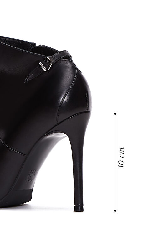 Kadın Siyah Fermuarlı Toka Detaylı İnce Topuklu Deri Bot 24WFD100918 - Görsel 3