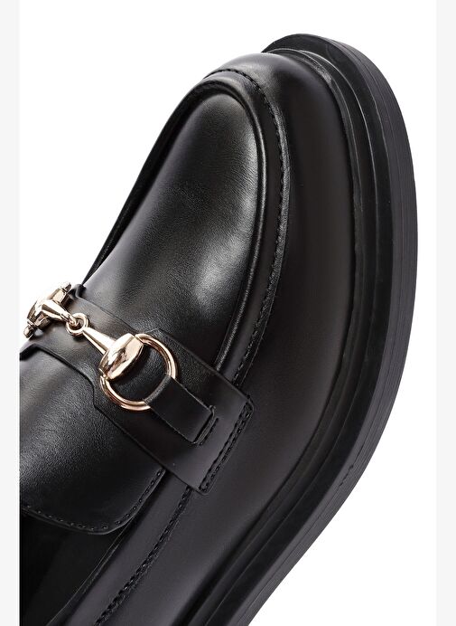 Kadın Siyah Tokalı Maskülen Loafer 25AFD400118 - Görsel 9