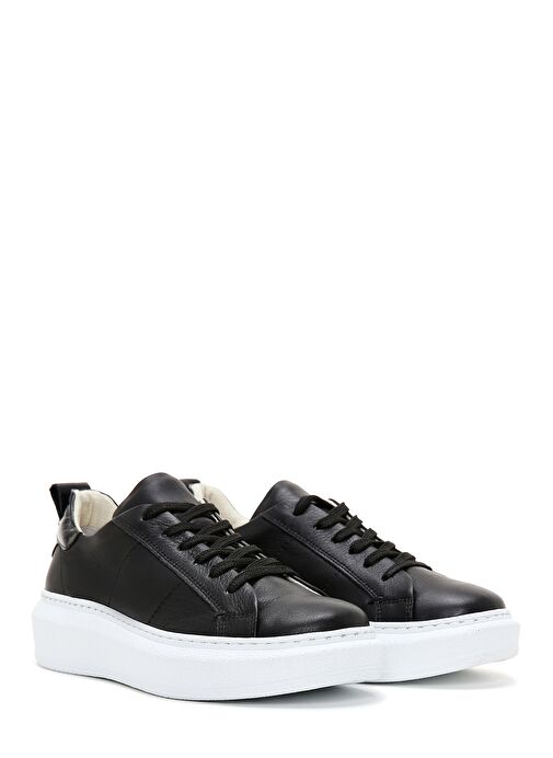 Kadın Siyah Bağcıklı Deri Sneaker 25SFD370118 - Görsel 4