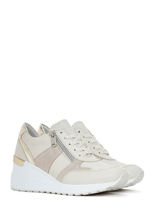 Kadın Bej Dolgu Topuklu Yandan Fermuarlı Deri Sneaker 25SFD370314 - Görsel 4