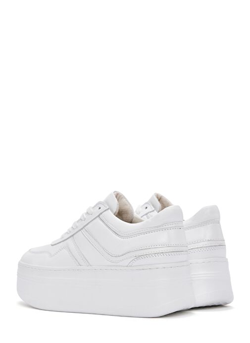 Kadın Beyaz Bağcıklı Kalın Tabanlı Deri Sneaker 25SFD370718 - Görsel 6