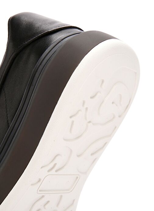 Erkek Siyah Kalın Tabanlı Bağcıklı Deri Sneaker 25SFD690718 - Görsel 9