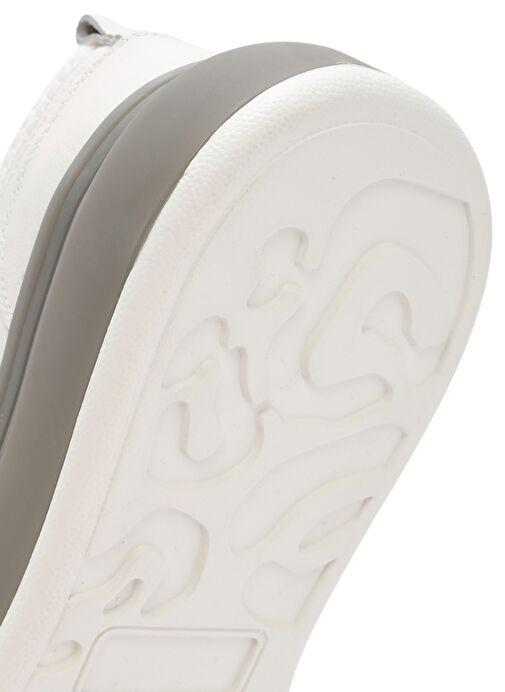 Erkek Beyaz Kalın Tabanlı Bağcıklı Deri Sneaker 25SFD691418 - Görsel 9