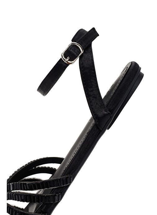 Kadın Siyah Bilekten Bağlamalı Taşlı Sandalet 25SFE450414 - Görsel 8