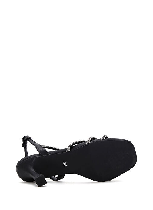 Kadın Siyah Taşlı İnce Topuklu Sandalet 25SFD4409TS - Görsel 6
