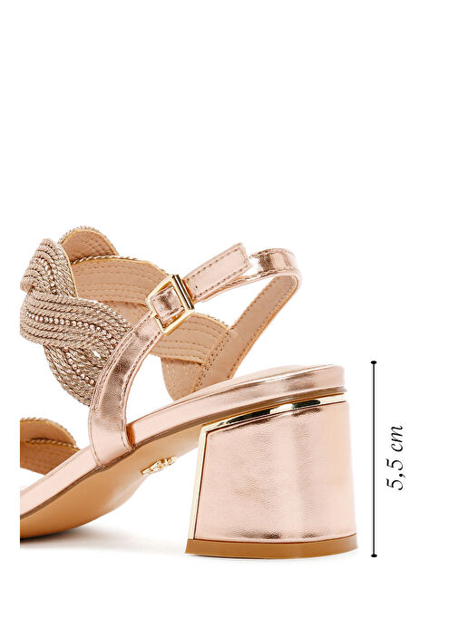 Kadın Pembe Örgülü Kalın Kısa Topuklu Sandalet 25SFD440714 - Görsel 3