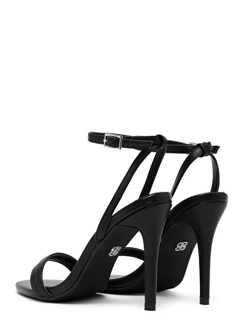 Kadın Siyah Bilekten Bantlı Metalik Yüksek İnce Topuklu Sandalet 25SFE491532 - Görsel 7
