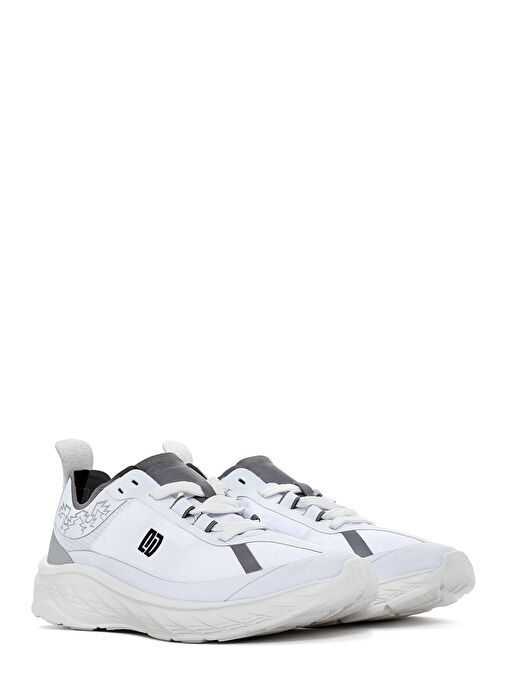 Kadın Beyaz Bağcıklı Kalın Tabanlı Sneaker 25SFE49626F - Görsel 4