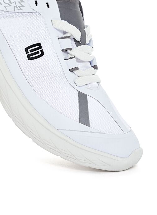 Kadın Beyaz Bağcıklı Kalın Tabanlı Sneaker 25SFE49626F - Görsel 9