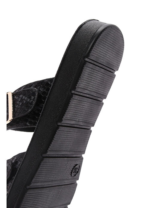 Kadın Siyah Çift Tokalı Desenli Terlik 25SFE460140 - Görsel 9