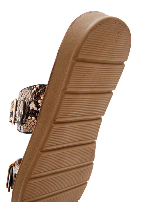 Kadın Kahverengi Çift Tokalı Desenli Terlik 25SFE460240 - Görsel 9