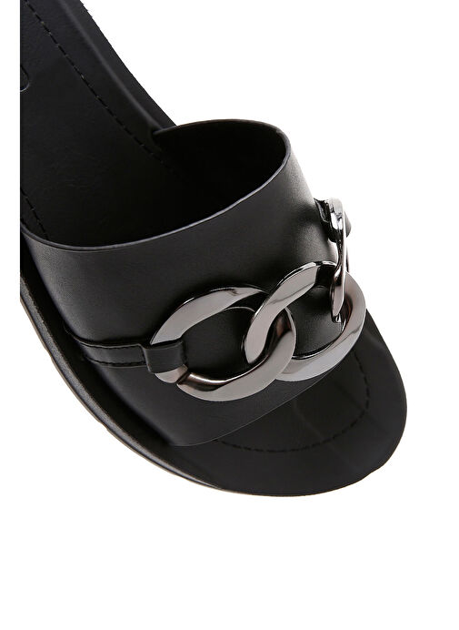 Kadın Siyah Aksesuarlı Terlik 25SFE460418 - Görsel 9