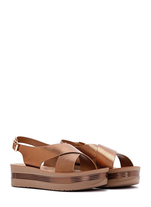 Kadın Bronz Kalın Tabanlı Metalik Sandalet 25SFE461432 - Görsel 4