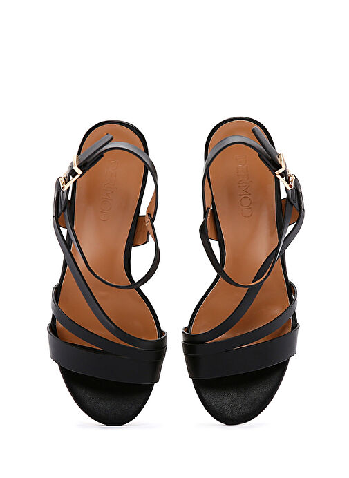 Kadın Siyah Bilekten Bantlı Kalın Topuklu Sandalet 25SFE462118 - Görsel 8