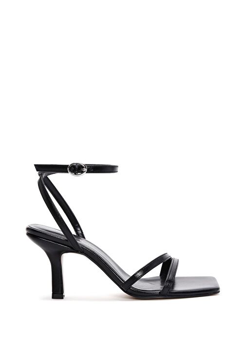 Kadın Siyah Bilekten Bantlı Topuklu Sandalet 25SFE390018 - Görsel 2
