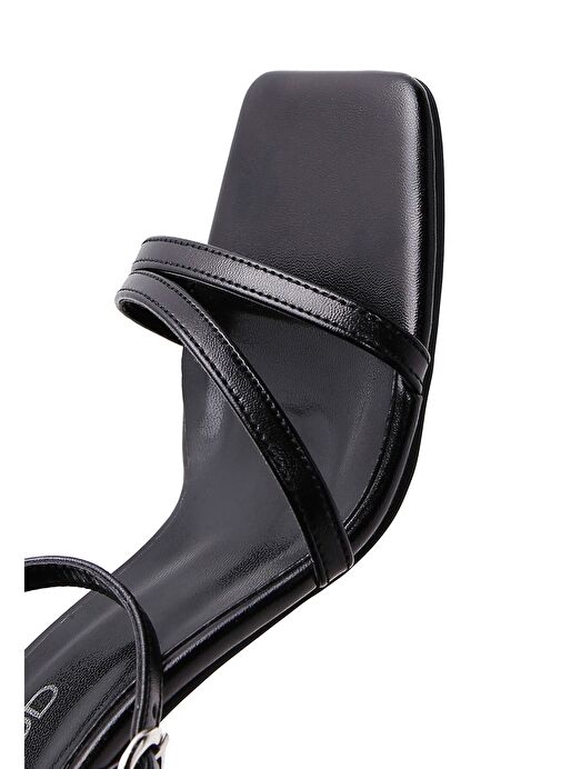 Kadın Siyah Bilekten Bantlı Topuklu Sandalet 25SFE390018 - Görsel 9