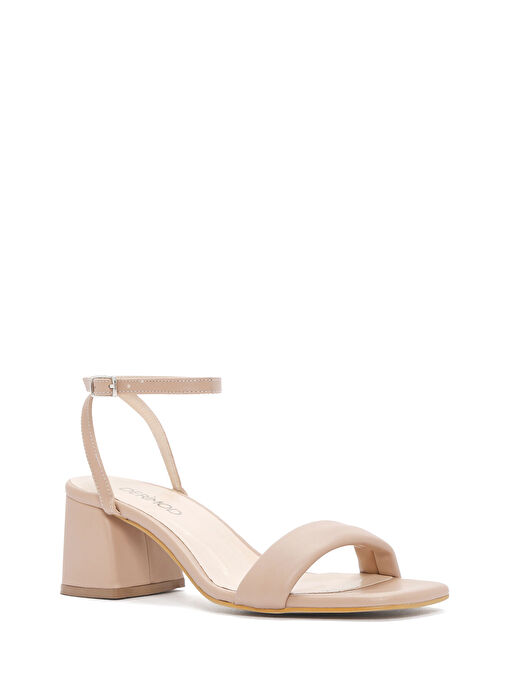 Kadın Bej Bilekten Bantlı Kalın Topuklu Sandalet 25SFE390218 - Görsel 8