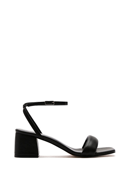 Kadın Siyah Bilekten Bantlı Kalın Topuklu Sandalet 25SFE390218 - Görsel 2