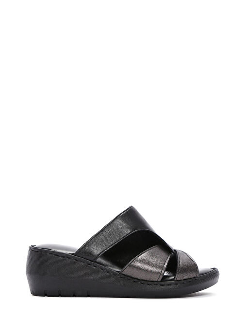Kadın Siyah Dolgu Topuklu Deri Comfort Terlik 25SFD320218 - Görsel 2
