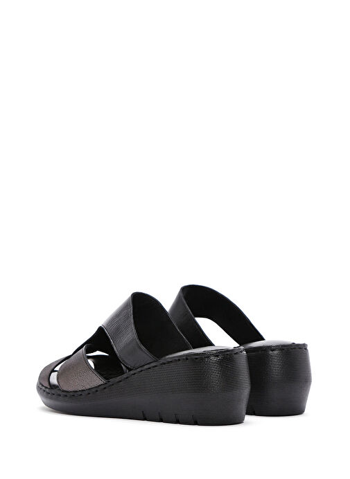 Kadın Siyah Dolgu Topuklu Deri Comfort Terlik 25SFD320218 - Görsel 6