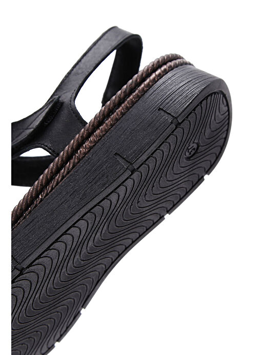 Kadın Siyah Bilekten Bantlı Deri Comfort Sandalet 25SFD320518 - Görsel 9