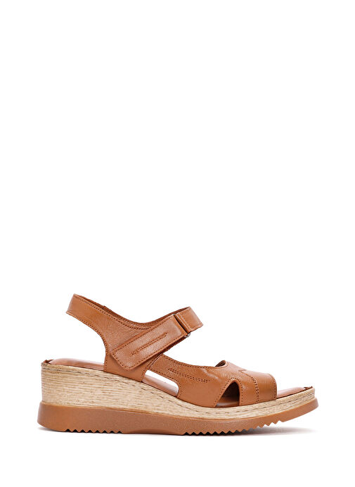 Kadın Taba Kalın Tabanlı Bilekten Bantlı Deri Comfort Sandalet 25SFD320818 - Görsel 2