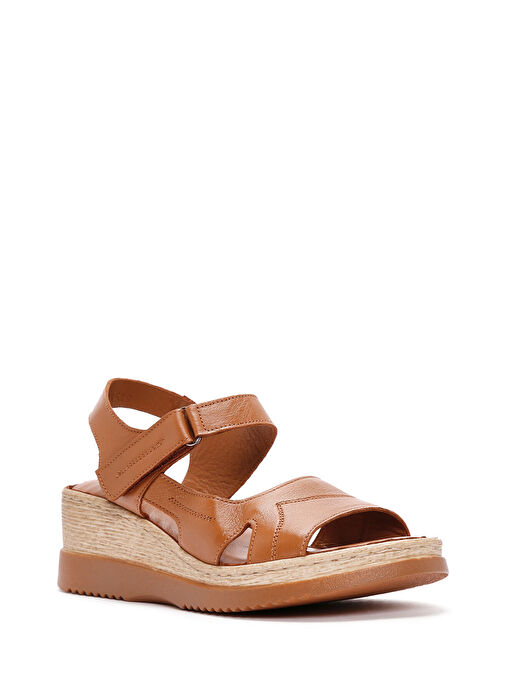 Kadın Taba Kalın Tabanlı Bilekten Bantlı Deri Comfort Sandalet 25SFD320818 - Görsel 7