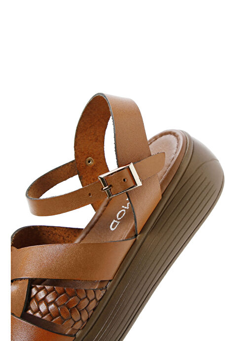 Kadın Taba Kalın Tabanlı Örgü Detaylı Deri Sandalet 25SFD331818 - Görsel 9