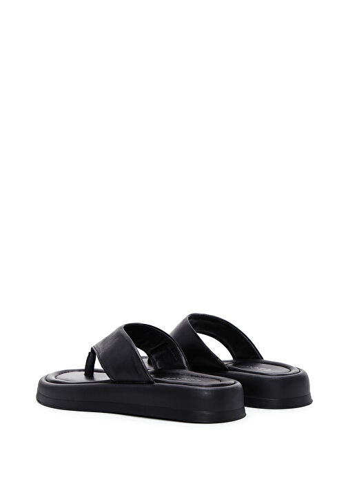 Kadın Siyah Parmak Arası Deri Terlik 25SFD360318 - Görsel 6