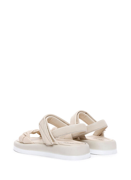 Kadın Bej Bilekten Bantlı Deri Sandalet 25SFD360718 - Görsel 6