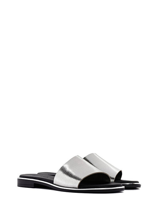 Derimod Derimod Kadın Gümüş Deri Terlik 25SFD360032 Sandalet & Terlik | Boyner Gümüş - 4. görsel