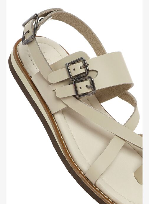 Kadın Bej Bilekten Bantlı Parmak Arası Deri Sandalet 25SFD361018 - Görsel 9