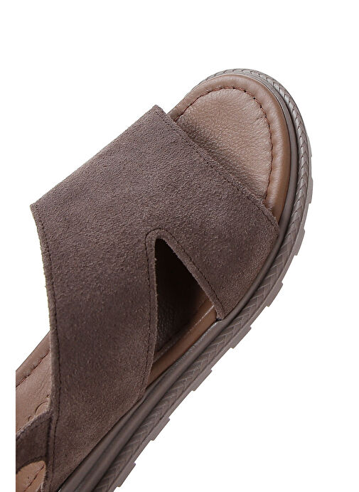 Kadın Vizon Bilekten Bantlı Süet Deri Sandalet 25SFD350010 - Görsel 9