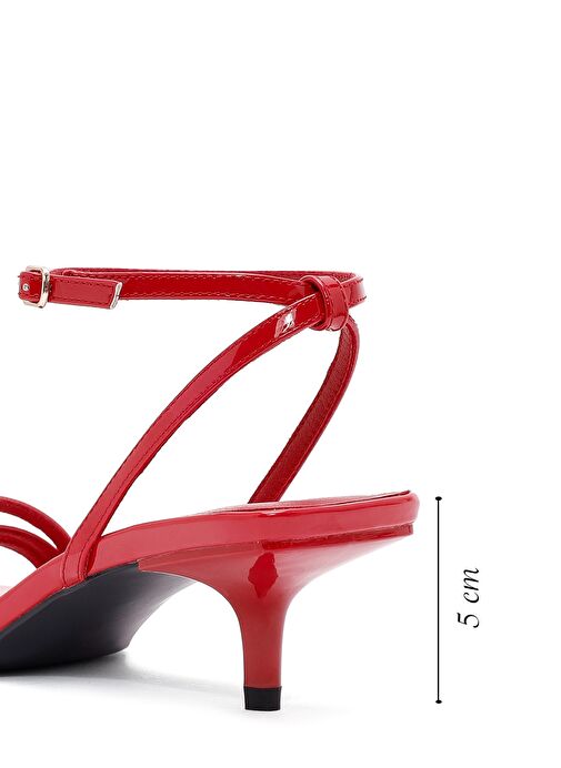 Kadın Kırmızı Bilekten Bantlı Topuklu Rugan Sandalet 25SFE485916 - Görsel 3