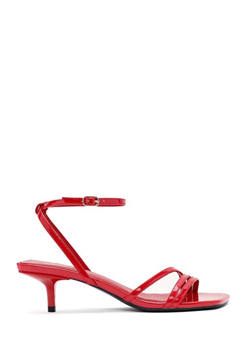 Kadın Kırmızı Bilekten Bantlı Topuklu Rugan Sandalet 25SFE485916 - Görsel 2