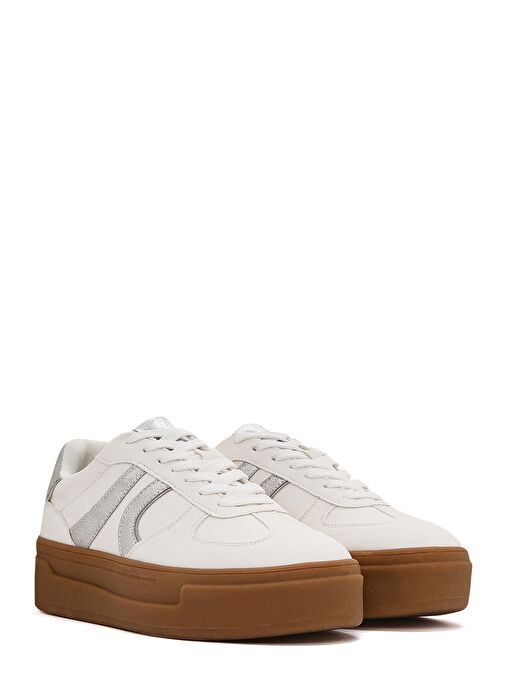 Kadın Beyaz Bağcıklı Kalın Tabanlı Sneaker 25SFD430714 - Görsel 4