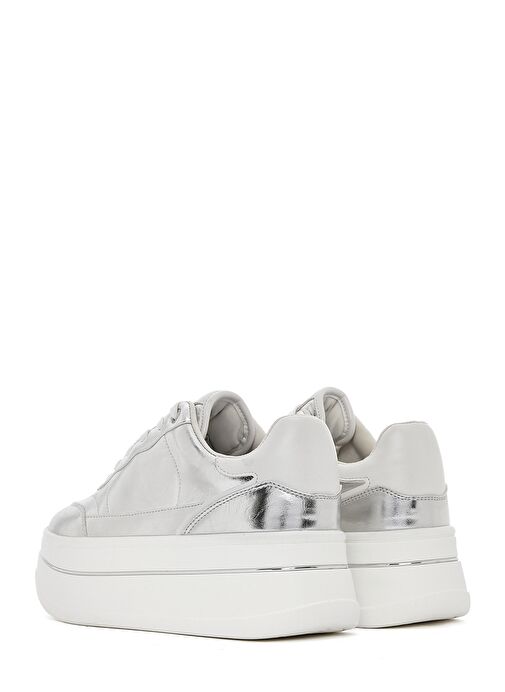 Kadın Gümüş Bağcıklı Kalın Tabanlı Metalik Sneaker 25SFD431032 - Görsel 6
