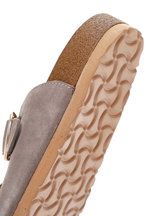 Kadın Bej Tokalı Süet Deri Terlik 25SFD130110 - Görsel 9