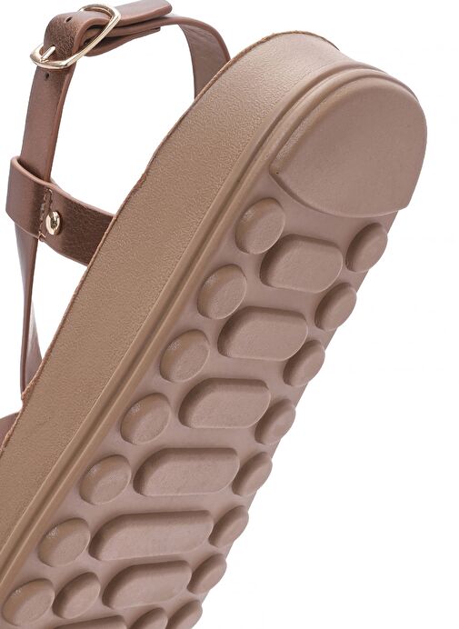 Kadın Bronz Kalın Tabanlı Metalik Sandalet 25SFE465132 - Görsel 9