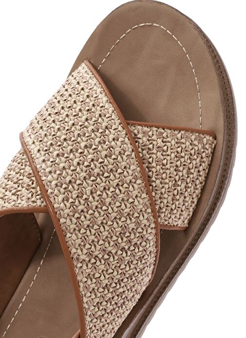 Kadın Bej Arkadan Tokalı Kalın Tabanlı Hasır Sandalet 25SFE4656M7 - Görsel 9