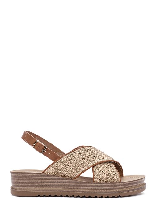Kadın Bej Arkadan Tokalı Kalın Tabanlı Hasır Sandalet 25SFE4656M7 - Görsel 2