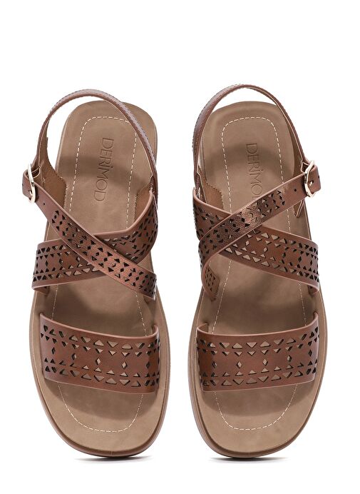 Kadın Bronz Bilekten Tokalı Kalın Tabanlı Sandalet 25SFE465818 - Görsel 8