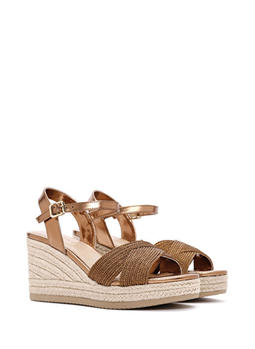 Kadın Bronz Bilekten Bantlı Metalik Dolgu Topuklu Espadril 25SFE480632 - Görsel 4